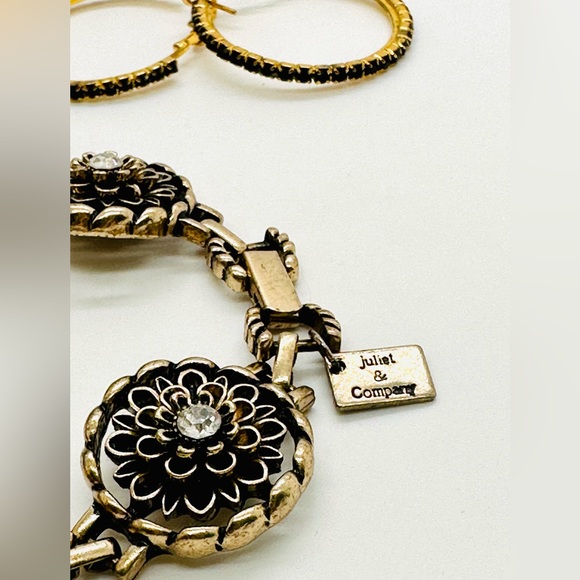 Vintage Rhinestone Flower Bracelet & Earrings - Picture 9 of 10